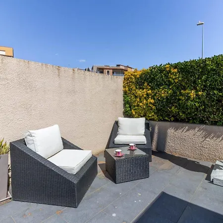 Berelys - 4 Pers - Clim - Piscine - Parking - * آجد